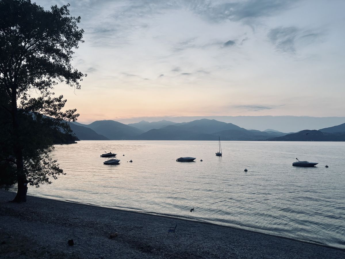Morgenstimmung über den Lago Maggiore